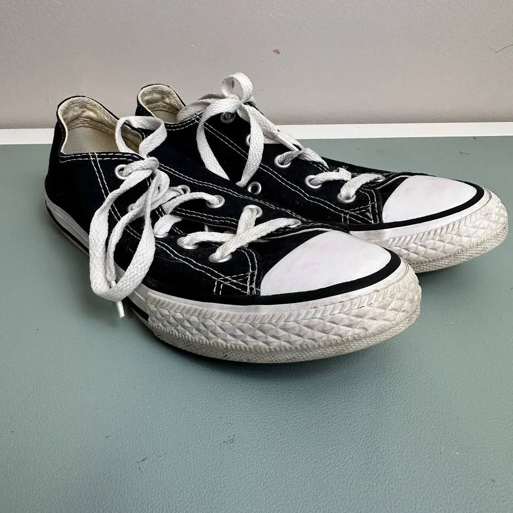 Converse All Star Sneakers Black Low Top Lace Athletic Shoes Youth Sz 3